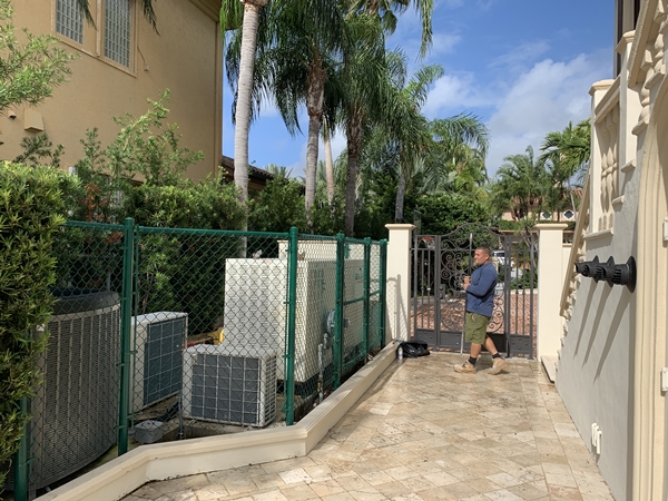 Chain Link Fence 8 - For a free estimate call 561.318.4788
