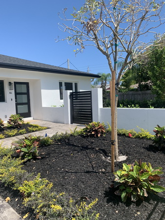 PVC Fence 23 - For a free estimate call 561.318.4788